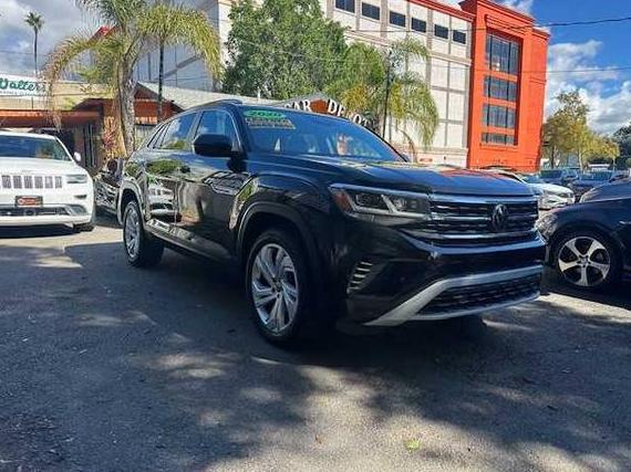 VOLKSWAGEN ATLAS CROSS SPORT 2020 1V2ME2CA0LC208206 image